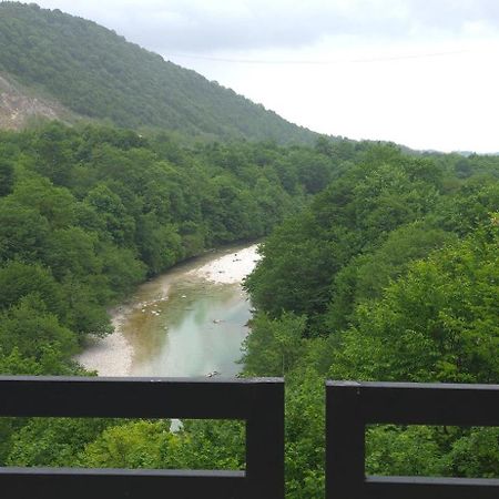 Martvili Canyon Cottage Екстериор снимка