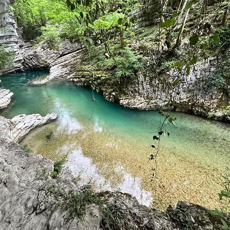 Martvili Canyon Cottage Екстериор снимка