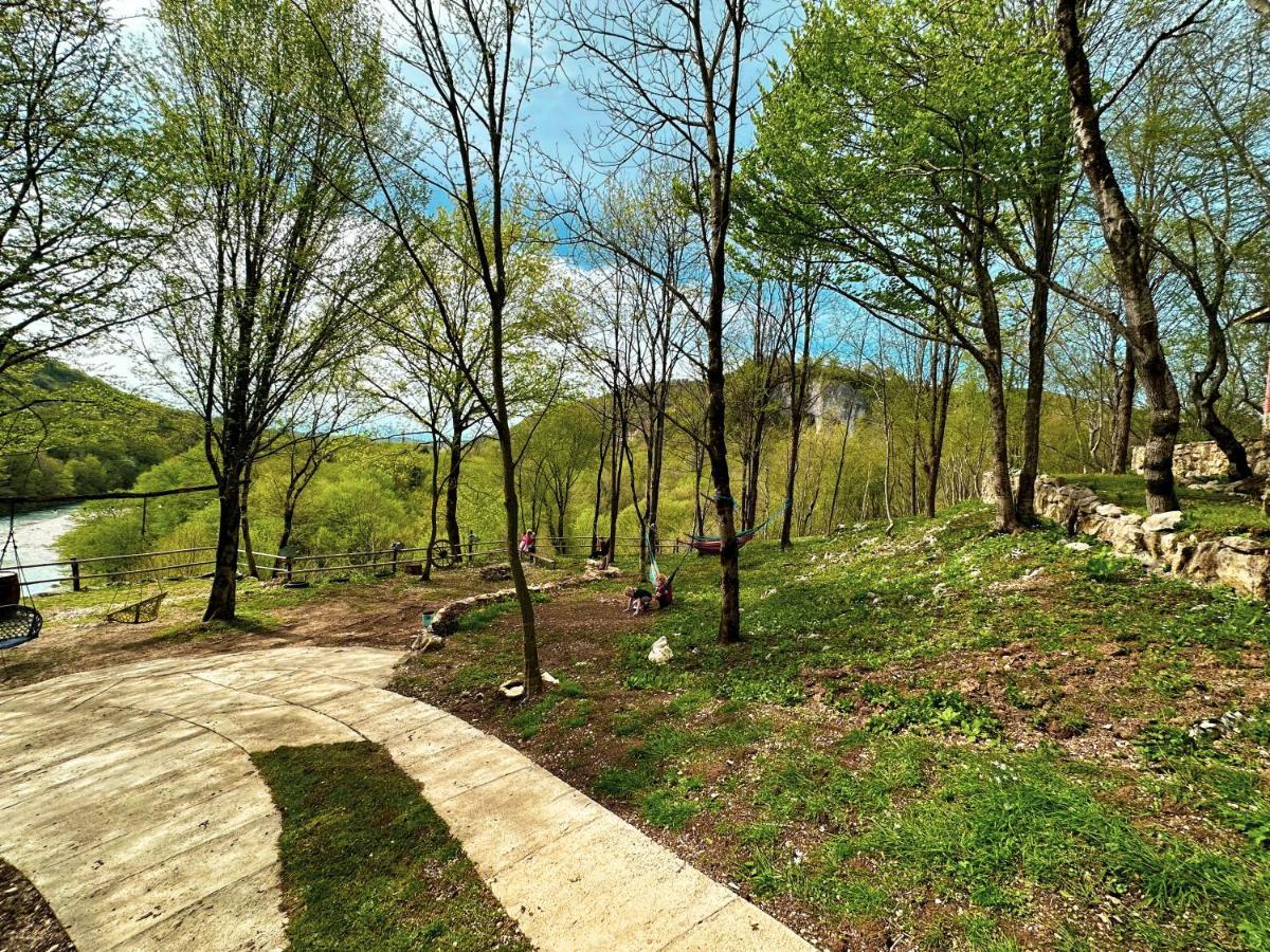 Martvili Canyon Cottage Екстериор снимка