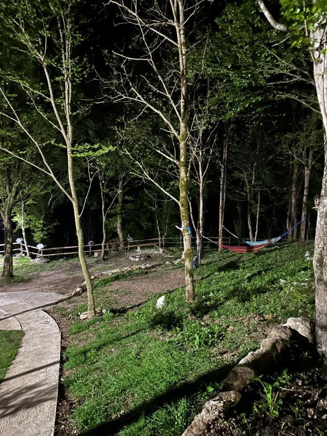 Martvili Canyon Cottage Екстериор снимка